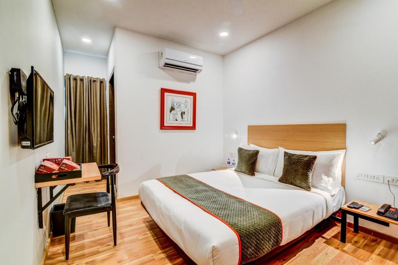 Oyo Townhouse 104 Koramangala Maharaja Signal 호텔 벵갈루루 외부 사진