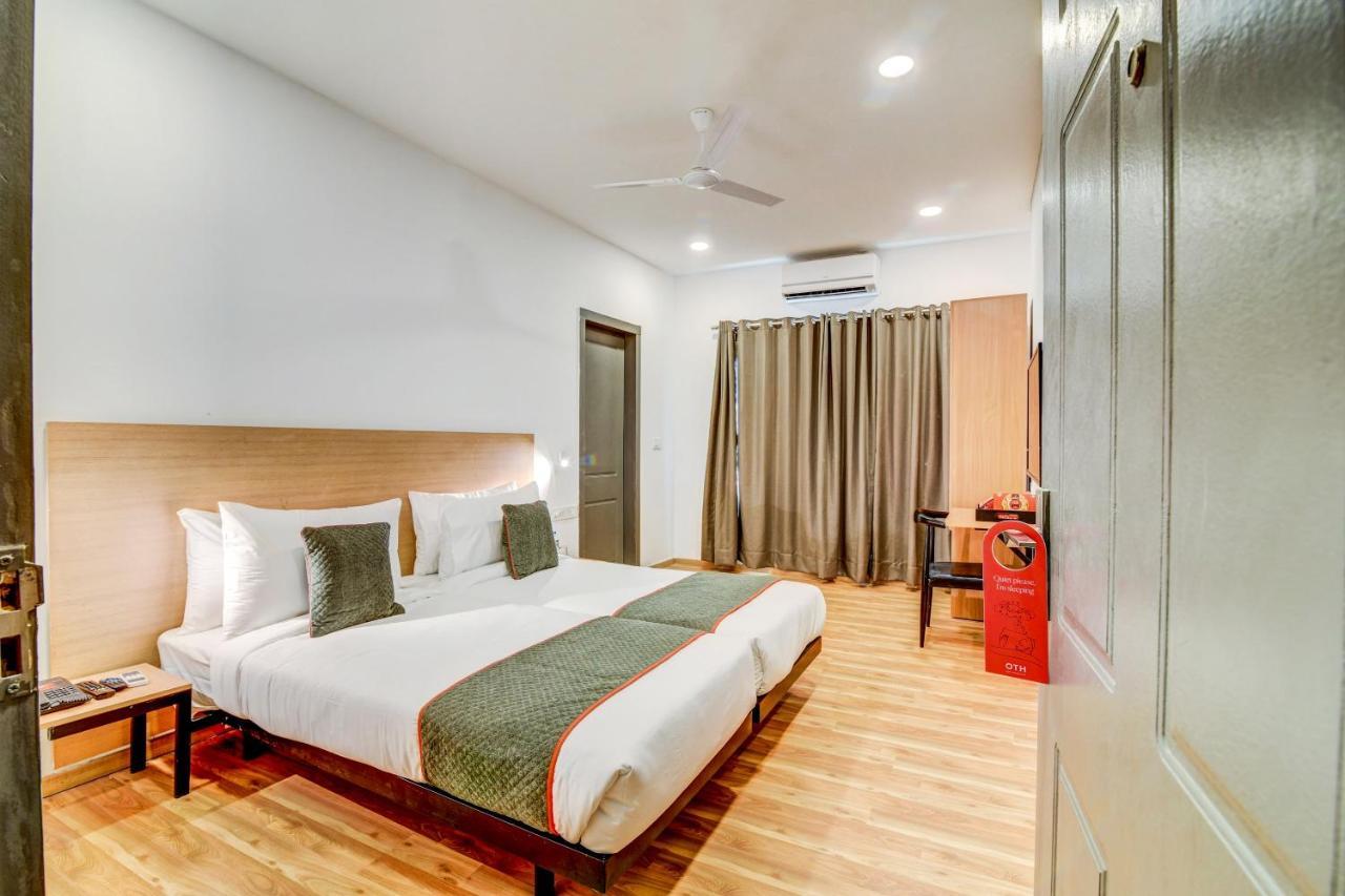 Oyo Townhouse 104 Koramangala Maharaja Signal 호텔 벵갈루루 외부 사진