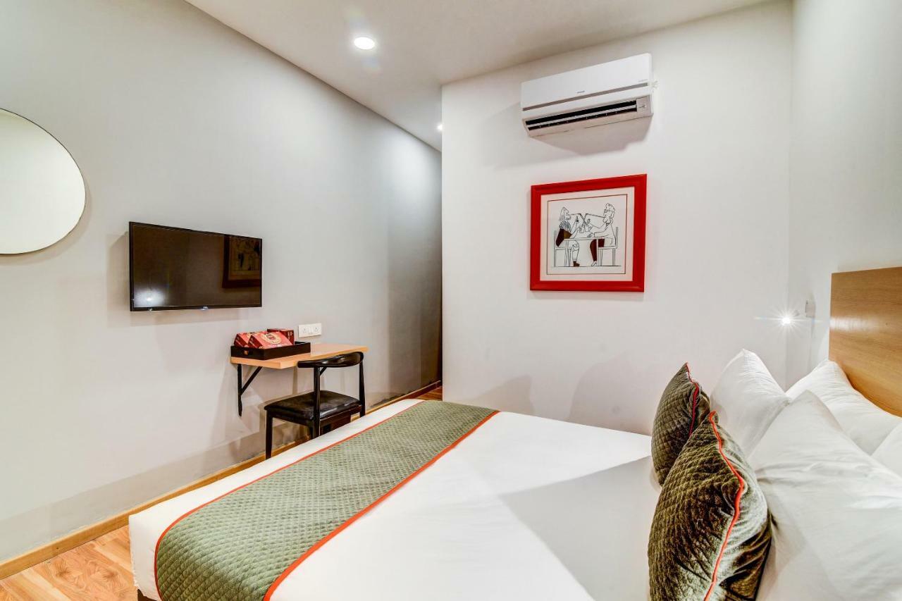Oyo Townhouse 104 Koramangala Maharaja Signal 호텔 벵갈루루 외부 사진